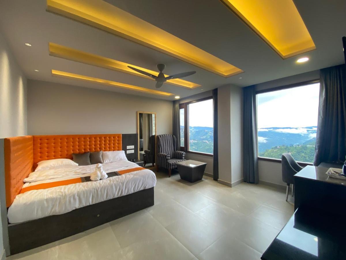 The Westberry 50Mtrs Offroading And 50 Mtrs Nature Path Bed and Breakfast Σίμλα Εξωτερικό φωτογραφία