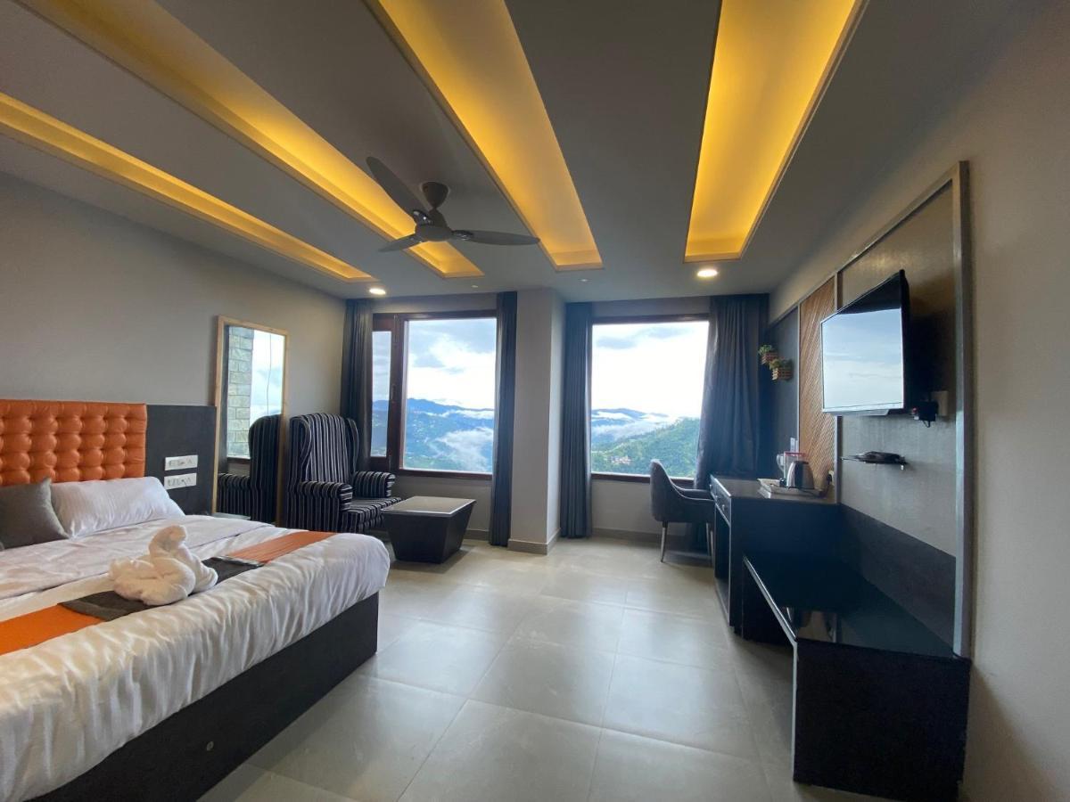 The Westberry 50Mtrs Offroading And 50 Mtrs Nature Path Bed and Breakfast Σίμλα Εξωτερικό φωτογραφία